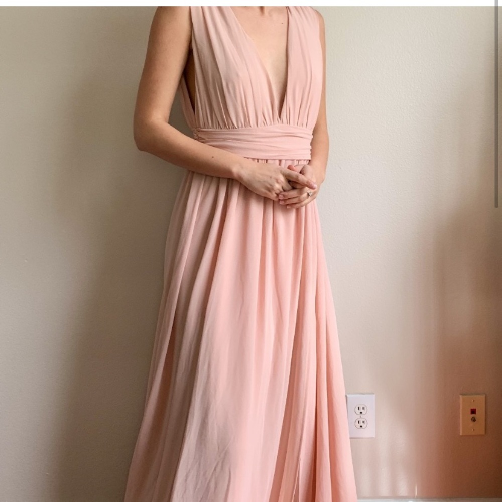 GORGEOUS Lulu’s pink dress 🌷💐